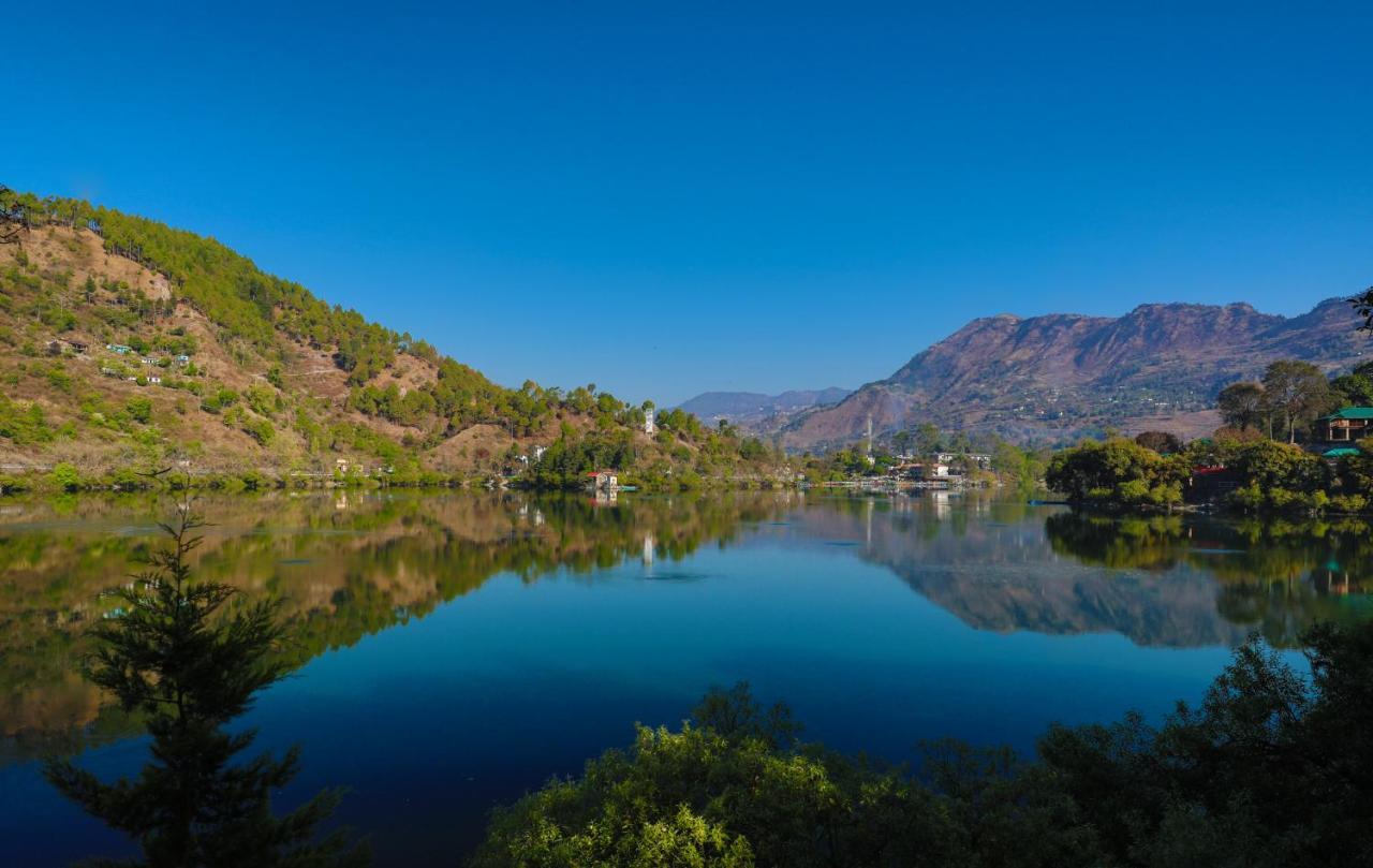 湖泊度假村 Naukuchiatal 外观 照片